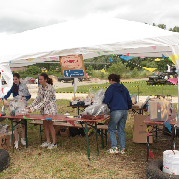 Rassemblement voitures anciennes